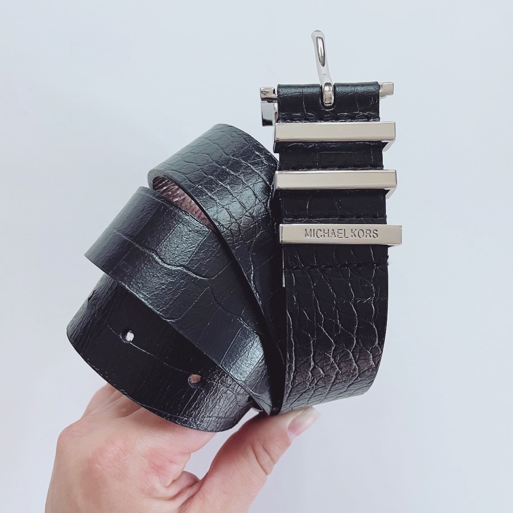 MICHAEL KORS belt
